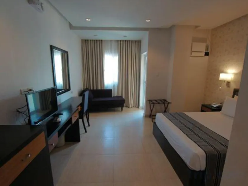 Queen Margarette Hotel Mauban - Image 1