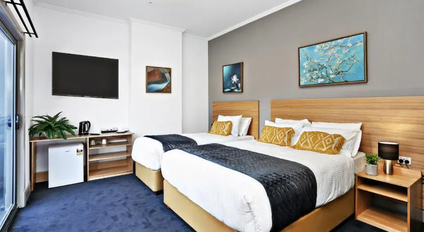 Meridian Hotel Hurstville - Image 1