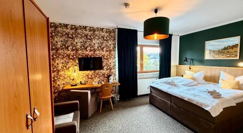 Hotel Kraus - Zentral in Bielefeld-Heepen, Gratis Parken, 24h Self Check-in - Image 1