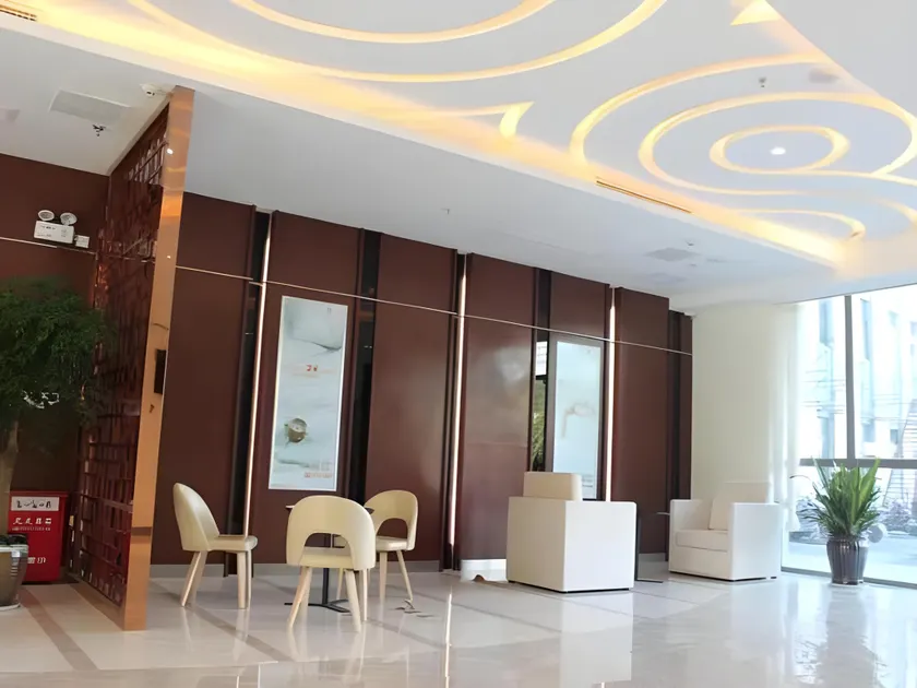 JinJiang Inn Fashion Zhenjiang Dagang Pingchang Road - Image 1