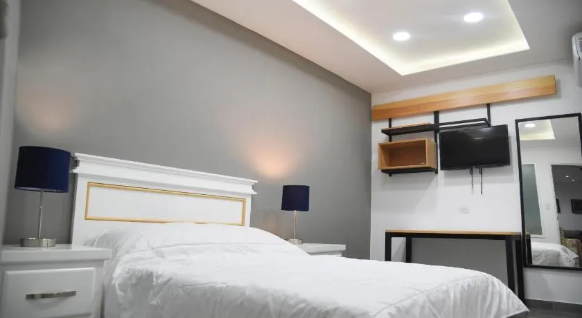 Casa moderna equipada como hotel Habitación 2 F - Image 1