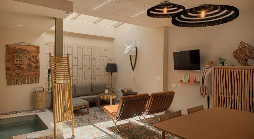 Casa Pia by Caleta Homes - Image 1