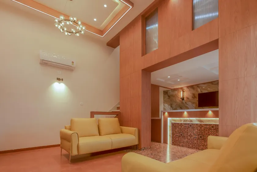Hotel Shoolin Comforts - Image 1