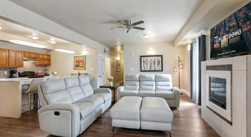 Spacious and Fully Furnished Condo Near St. Charles - Image 1