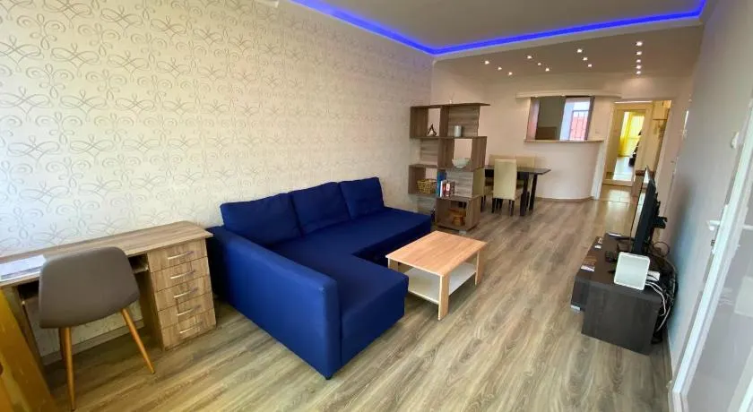 Csapó Apartman Debrecen - Image 1