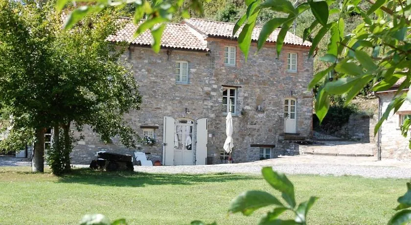 Country-chic b&b, wellness and home restaurant "Il Pozzo e la Macina" - Image 1