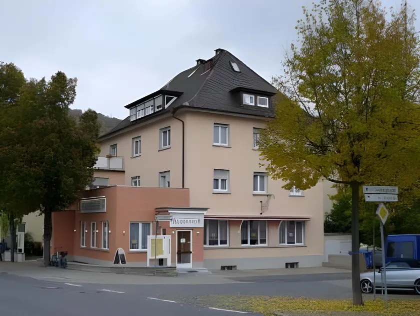 stadthotel miya - Image 1
