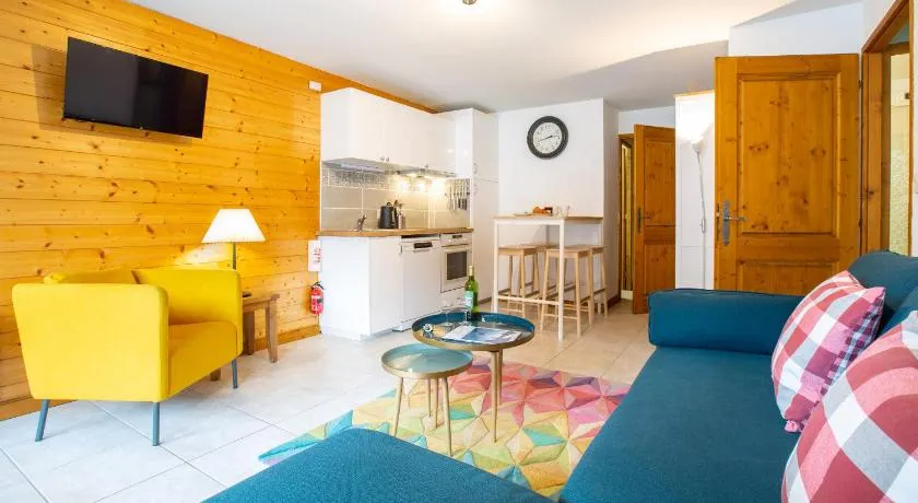 Slalom Apartment - Very Town Centre - Snow and Trek - Morzine - Image 1