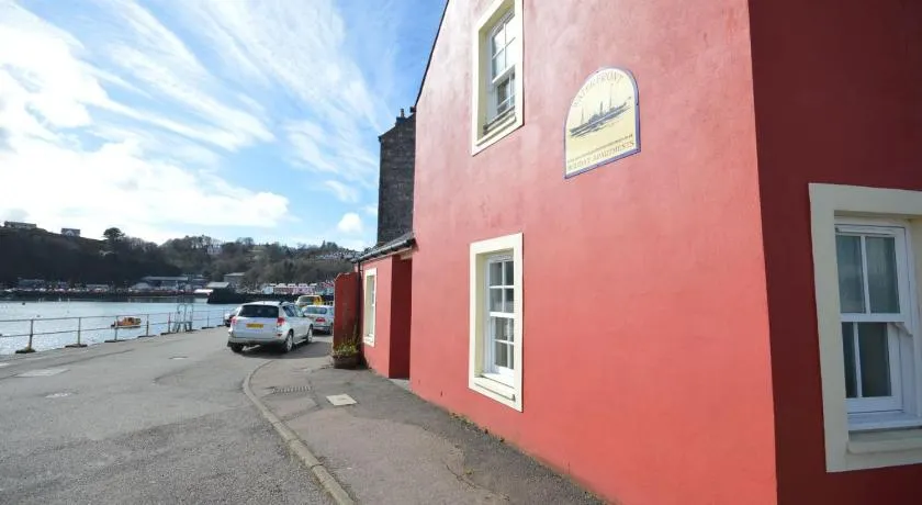 Buzzard Apartment - Image 1