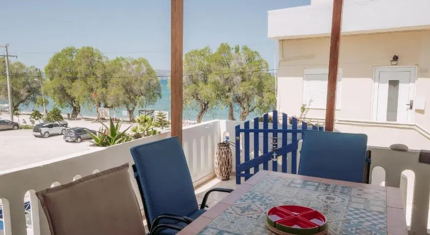 ARETOUSA Seafront House - Image 1