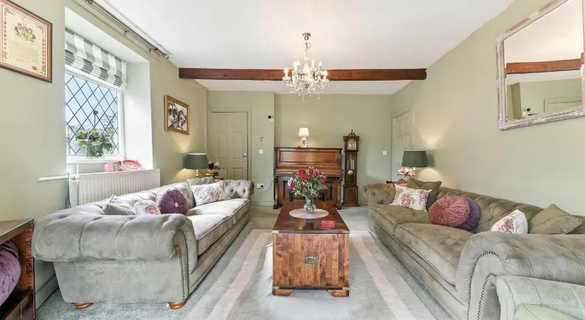 Clifford Cottage - Image 1