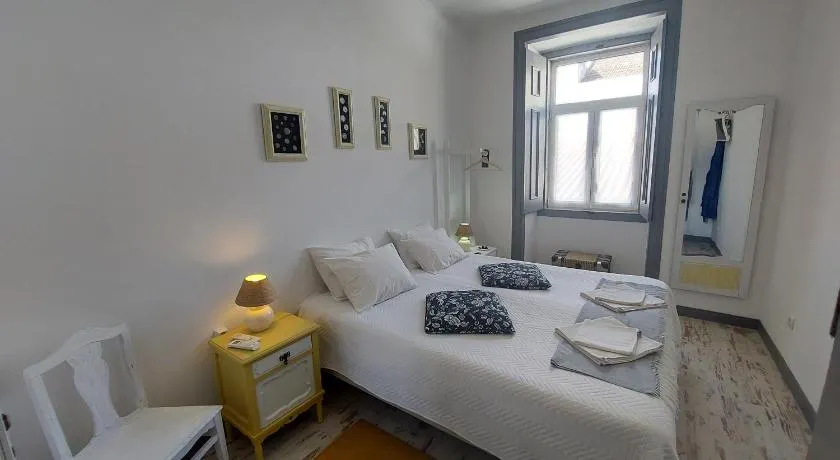 Casa Velha - Image 1