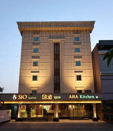 Sio Suites - Image 1