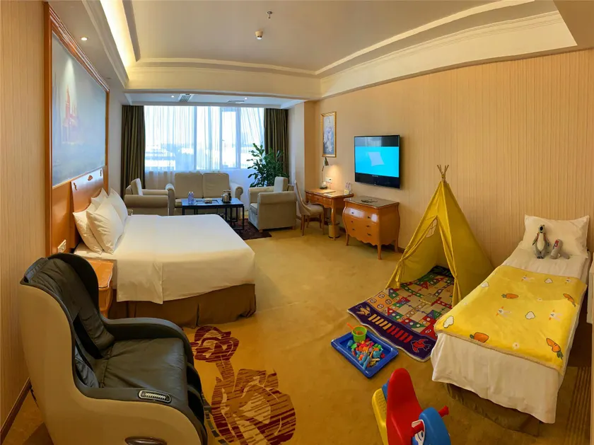 Vienna Hotel (Guangzhou South Railway Station, Huijiang Metro Station) - Image 1