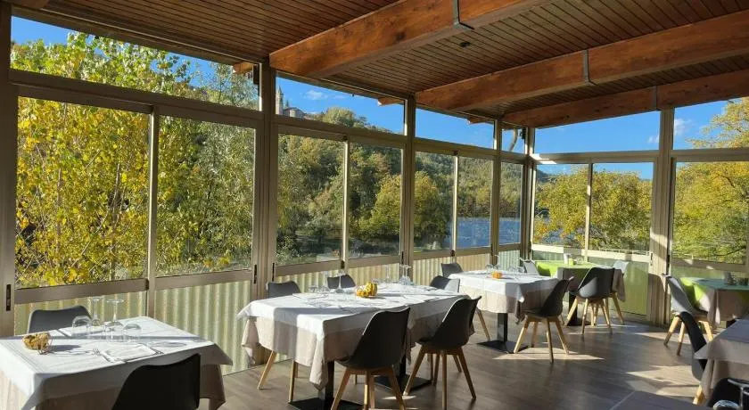 Una Finestra Sul Lago - Image 1