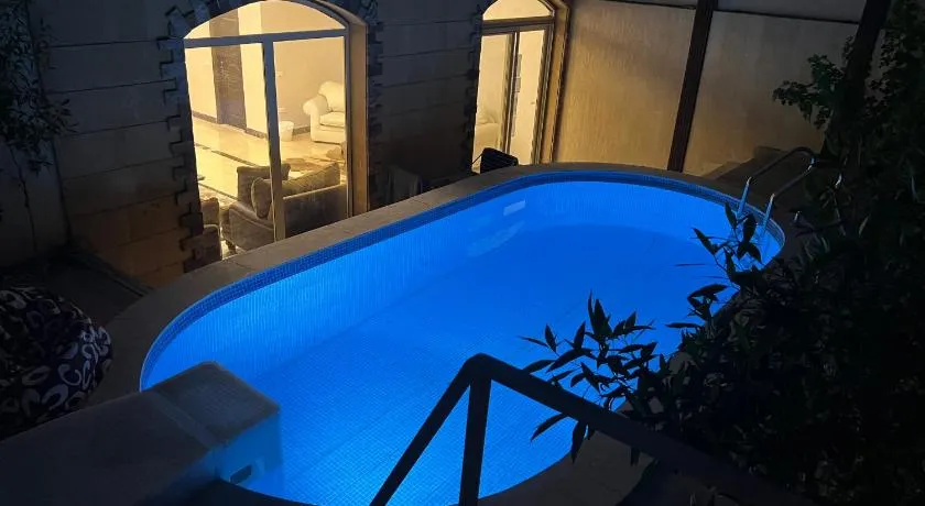 luxury dublex with private swimming pool - Image 1