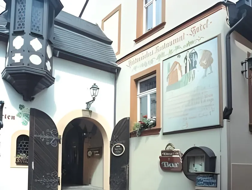Hotel Doctor Weinstube - Image 1