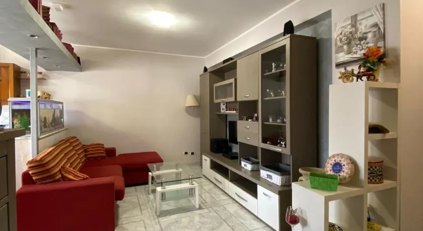 Tyttyhouse Lejlighed i Giardini-Naxos - Image 1