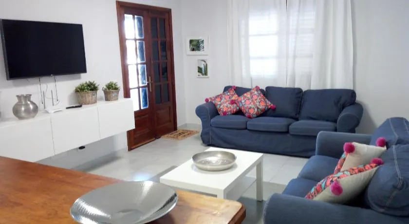 Apartamento playa coqueto junto al mar Vv - Image 1
