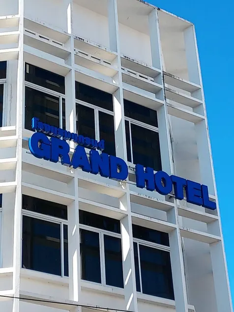 Grand Hotel - Image 1