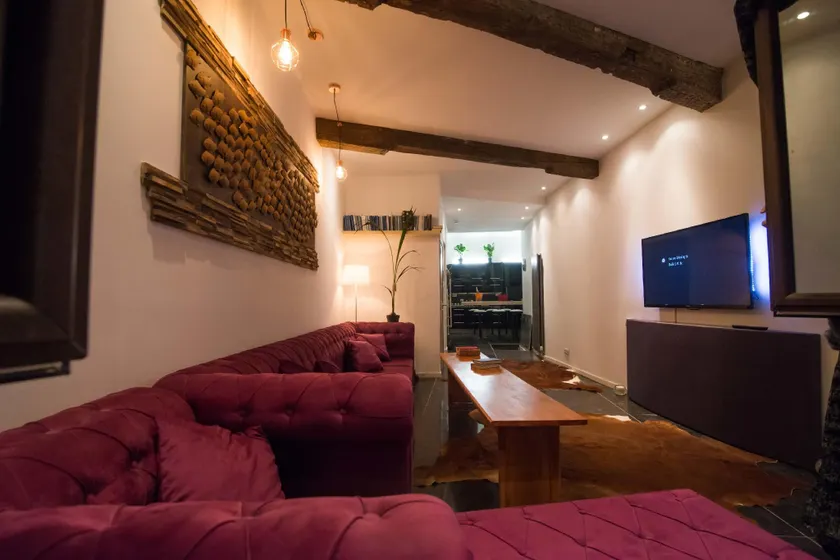 City house 4 bedrooms - Image 1