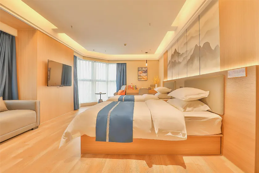 Jinmai Hotel (Xinxiang Municipal Government High-speed Railway East Station) - Image 1