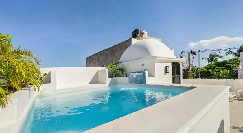 The Mermaid and The Pearl Boutique Hotel - Image 1