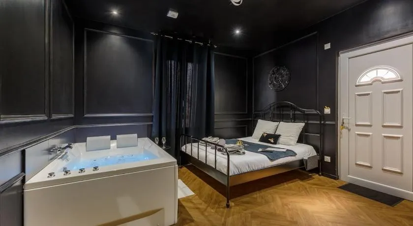 Le Spa Nocturne - Image 1