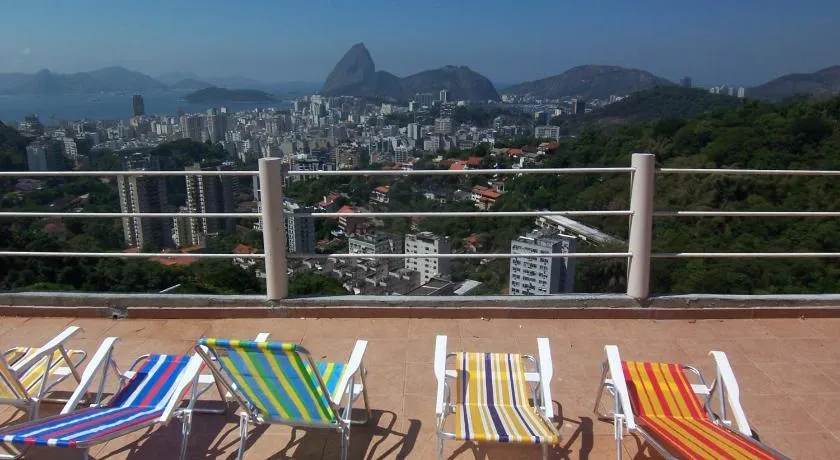 Pousada Favelinha - Image 1