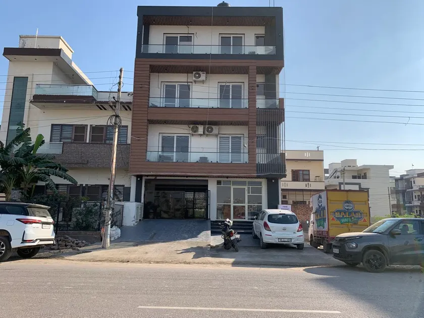 Prime Residence - Image 1