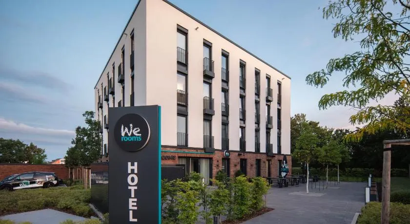 We rooms Hotel - Image 1