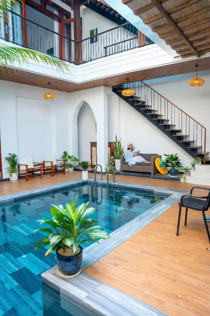 Ocean Waves Villa Hoi An - Image 1
