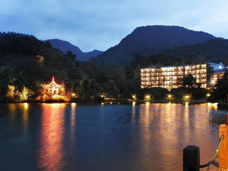 Hongzhushan Hotel Mount Emei - Image 1