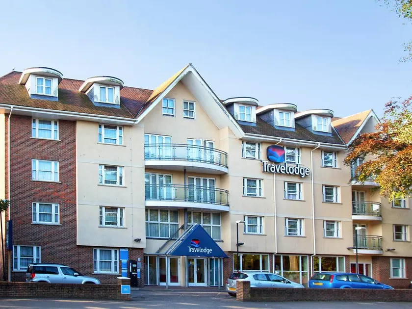 Travelodge Bournemouth - Image 1