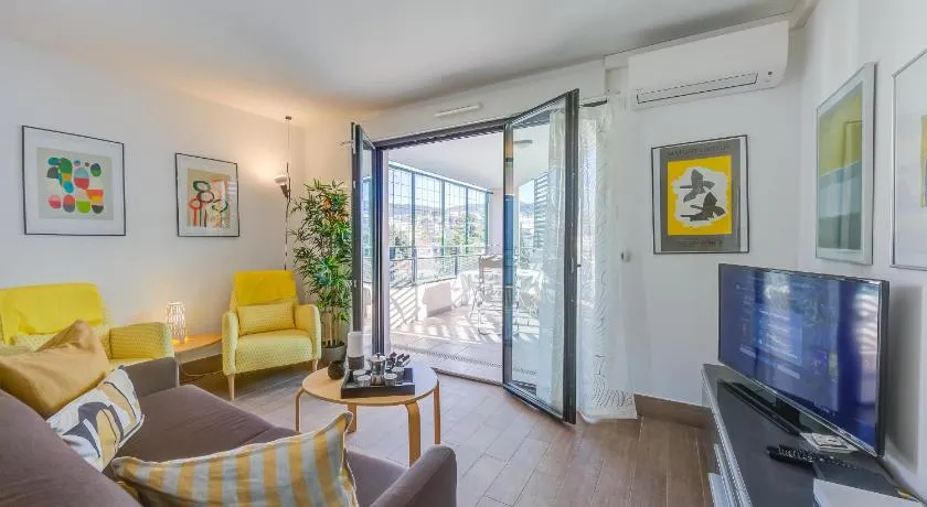 Appartement Liberation - Image 1