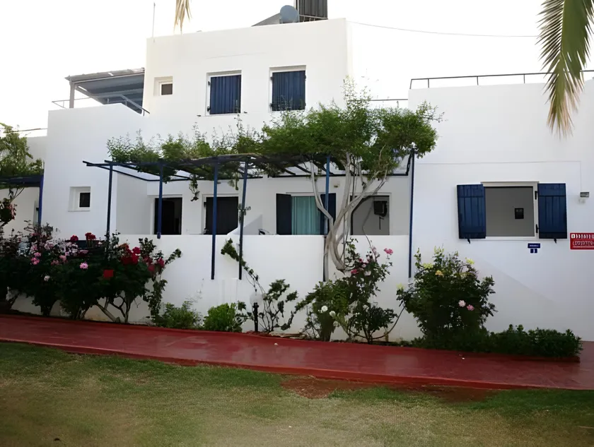 Porto Bello Hotel Apartments - Image 1