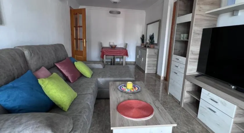 Beautiful Beach Apartment - Image 1