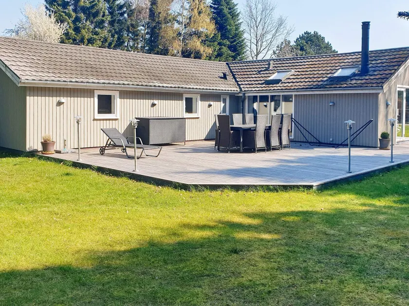4 Person Holiday Home in Vaeggerlose - Image 1