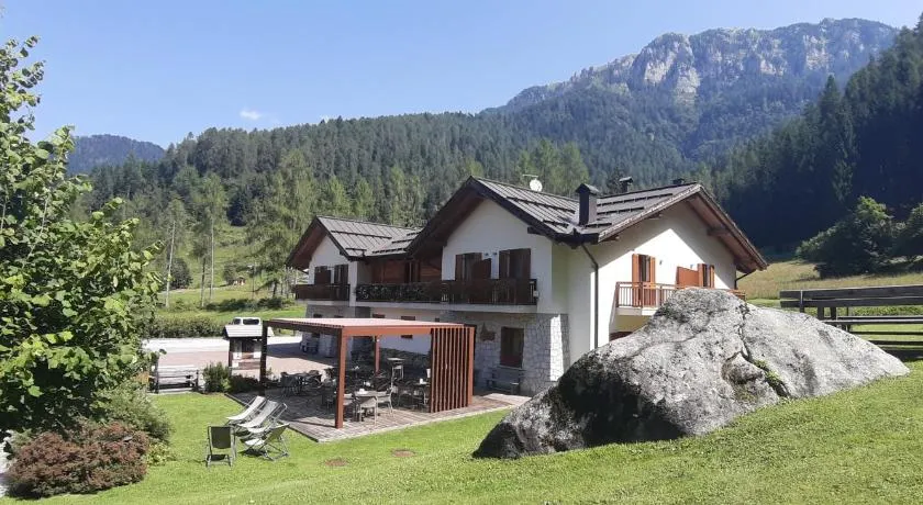 Albergo Chalet Abete Rosso - Image 1