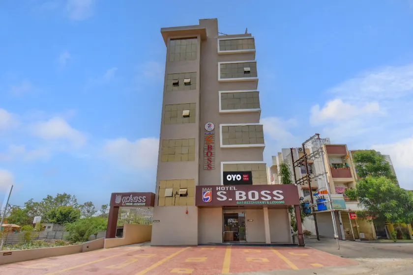 Hotel O Bajaj Nagar Waluj formerly S Boss - Image 1