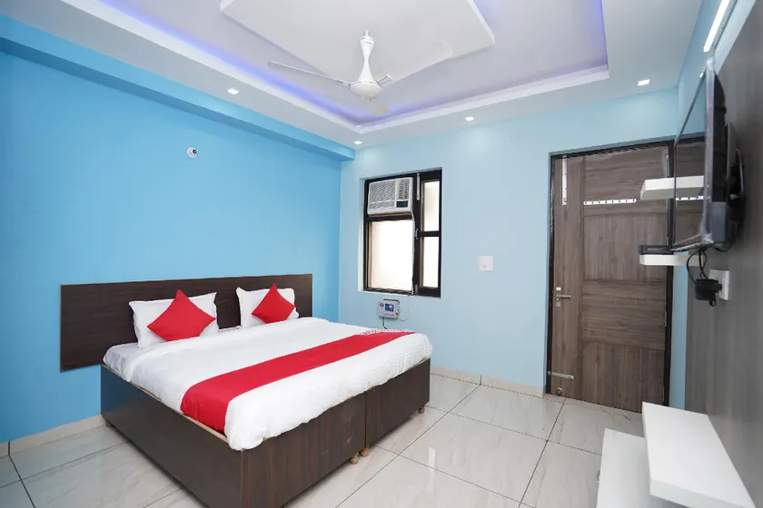 OYO 44973 Meghna Residency - Image 1