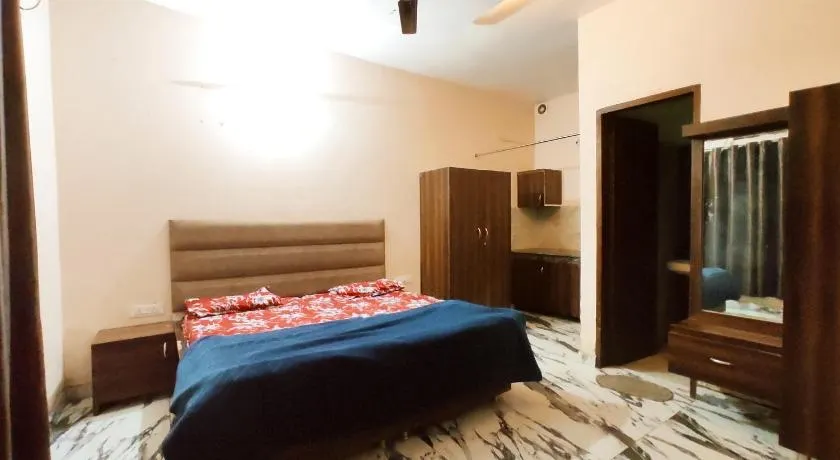 THE HEAVEN HOMESTAYS - A Budget Rooms By Dhesi Group - Image 1