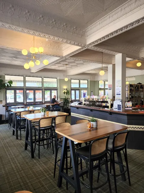 The Young Street Hotel - Image 1