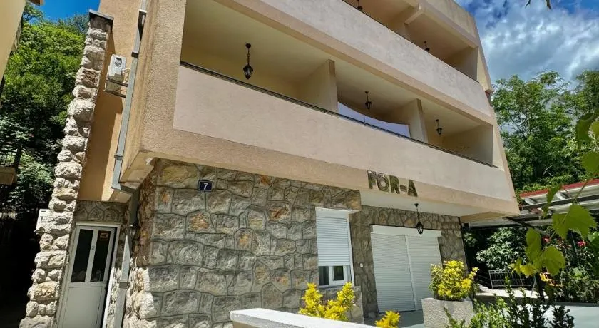 FOR-A Apartmani - Image 1