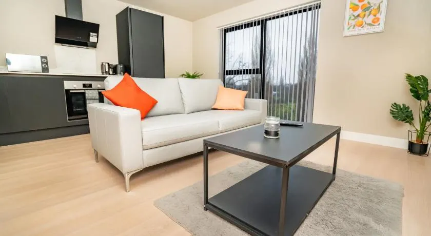 Fabulous 1 Bed Apartment in Birmingham - Image 1