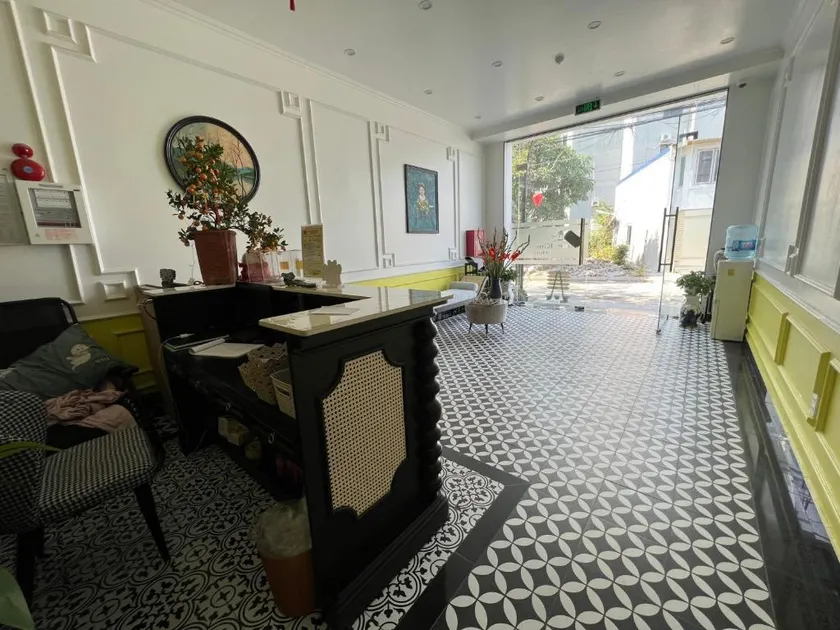 Song Kim Hotel - Image 1