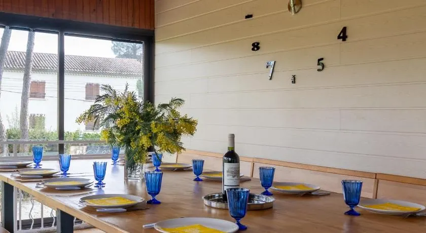 Ferienhaus „Villa Bella mit Pool und Garten“ mit WLAN - Image 1