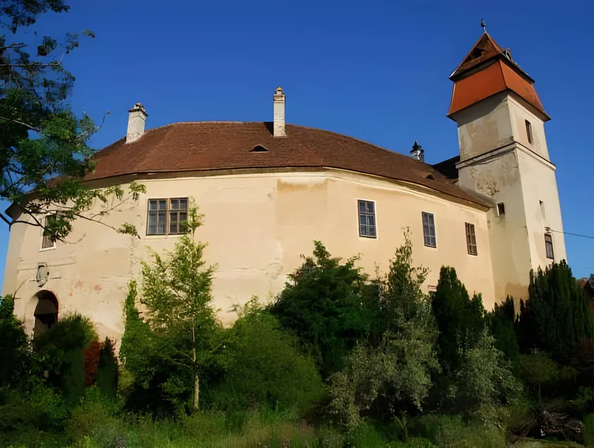 Burg Bernstein - Image 1
