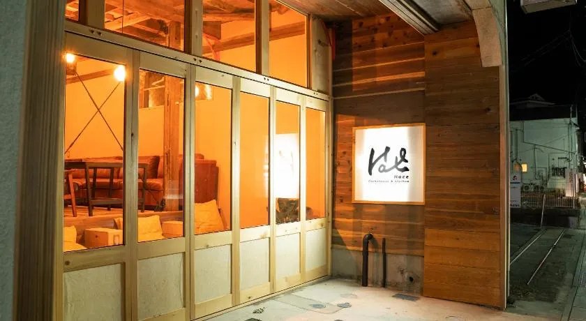 Guesthouse & Kitchen Hace - Image 1