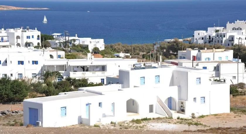 Captain Apartments Paros - Image 1